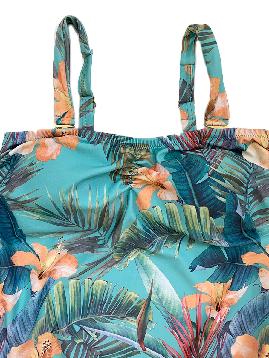 肩紐はアジャスターで調節可能