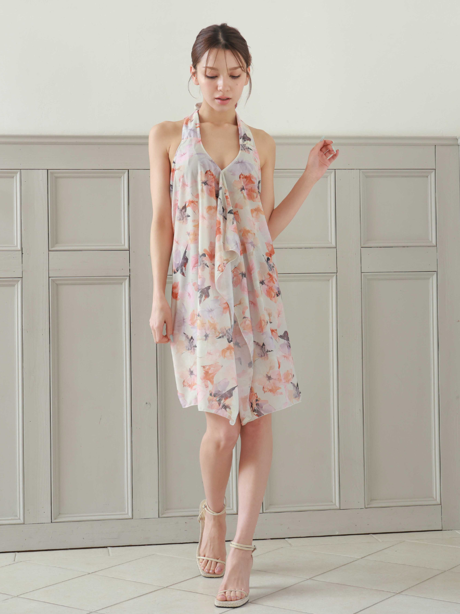 ワンピーススタイルで着るのもおすすめ