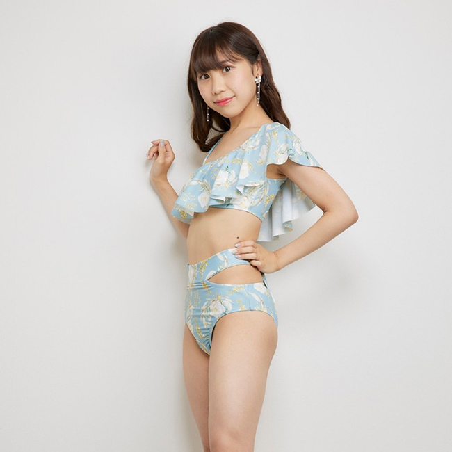 【情熱的に彩る夏の主役♡】HERMES ビキニ メガエル on X: 